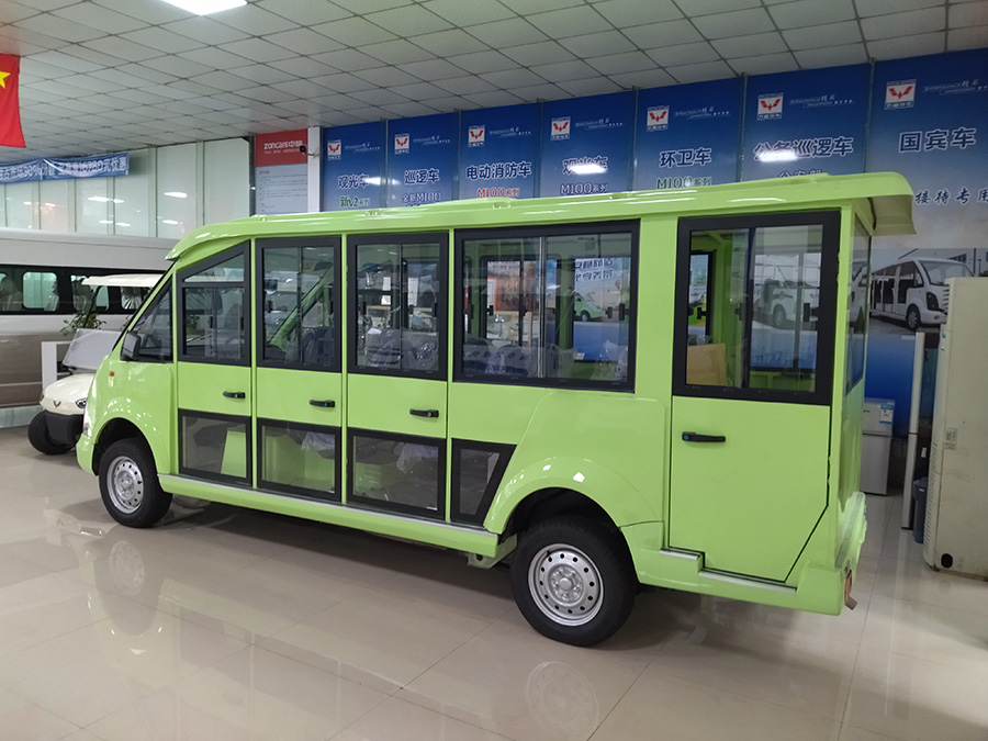 五菱封闭式燃油14观光车